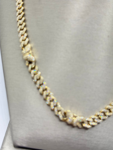 10k Miami Cuban Link Chain Butterfly