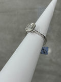 14k Engagement Ring Emerald cut diamond 1.00ctw